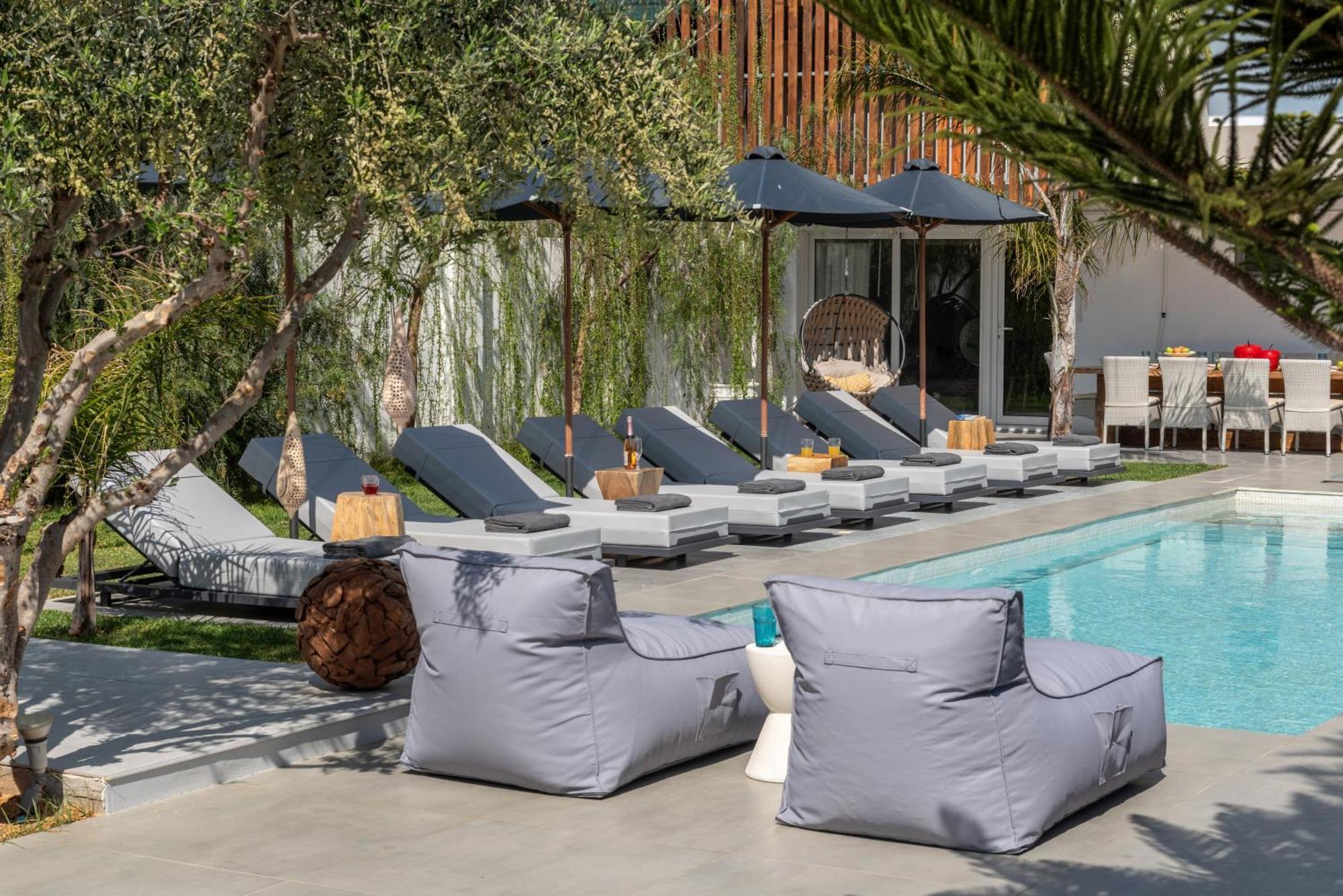 Hypnosis Beachside Villa With Private Heated Pool Georgioupoli Exterior foto