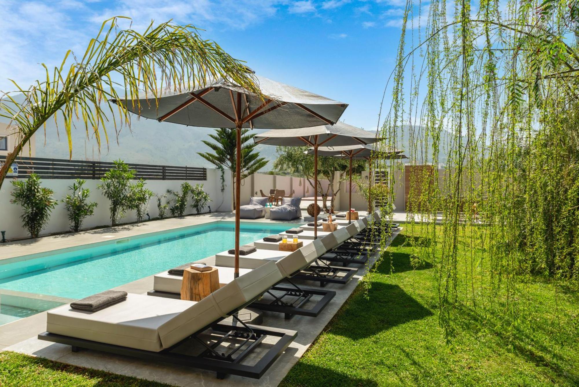 Hypnosis Beachside Villa With Private Heated Pool Georgioupoli Exterior foto