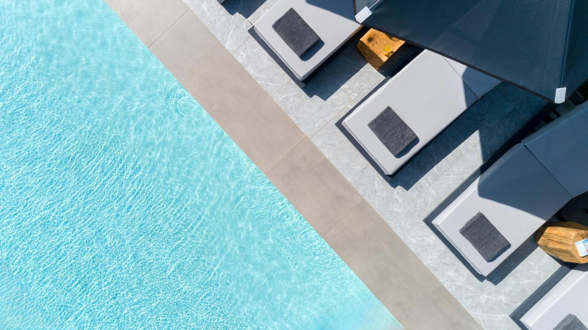 Hypnosis Beachside Villa With Private Heated Pool Georgioupoli Exterior foto